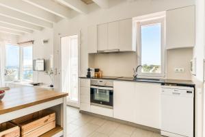 Imagen de la galería de Apartamento en Es Grau con vistas, en Mahón 17 fotos más