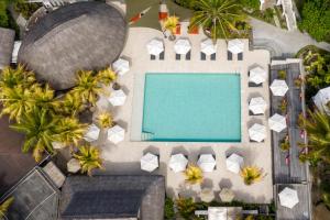 Бассейн в Sunrise Attitude (Adults Only) или поблизости