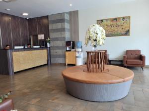 Kuchyň nebo kuchyňský kout v ubytování Marsi Hotel @ Bangchak