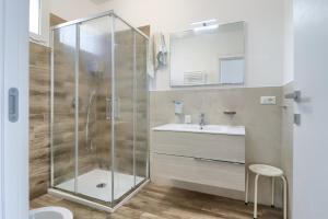 Kúpeľňa v ubytovaní La Ristolana by LoveSud + 19 fotografií