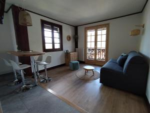 Chalet Appart'Hôtel l'Eau Vive的休息区