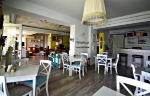 Ресторан / где поесть в Guesthouse Vissinokipos - Biker Friendly - Motorradhotel