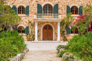 Ein Garten an der Unterkunft Luxusfinca Son Mas