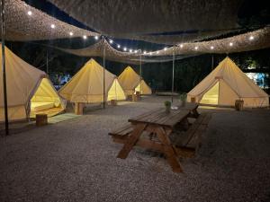 Fotografie z fotogalerie ubytování Simos Camping Elafonisos & Bungalows v destinaci Elafonisos