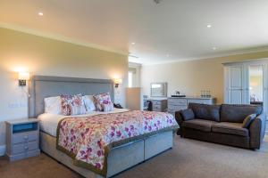 Gallery image of The Mole Resort - Hotel rooms in Umberleigh Bridge