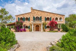 Ein Garten an der Unterkunft Luxusfinca Son Mas