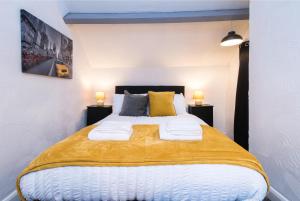 Ένα ή περισσότερα κρεβάτια σε δωμάτιο στο DD Apartment 9 - Free Parking - Fast WiFi