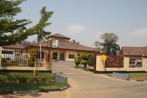 Gallery image of Mika Lodge in Lusaka