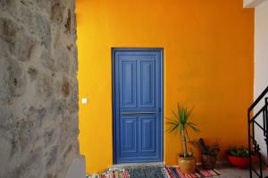 Φωτογραφία από το άλμπουμ του Amazing stylish country Apartment στην Αχλάδα