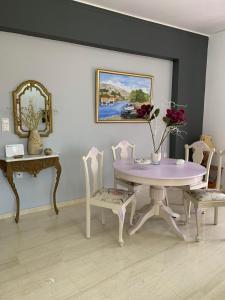 Fotografia z galérie ubytovania ''Armens luxury home'' 3 minutes from the beach by foot v destinácii Réthymno (mesto)