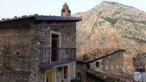 Nespecifikovaný výhled na hory nebo výhled na hory při pohledu z bed and breakfast