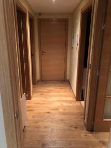 Galeriebild der Unterkunft Precioso apartamento con piscina, ideal familias! in Sort