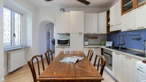 A kitchen or kitchenette at Italianway - Garibaldi 40