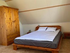 Postel nebo postele na pokoji v ubytování Entire holiday house