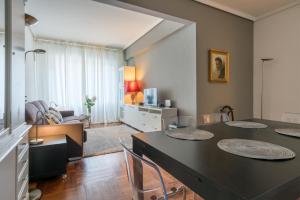 Posezení v ubytování Ibarrola Apartment by People Rentals