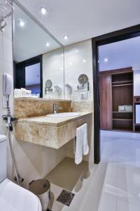 Kylpyhuone majoituspaikassa SJ Premium Hotels By Atlantica