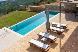 The swimming pool at or close to Kika Residences
