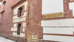Budynek, w którym mieści się apartament