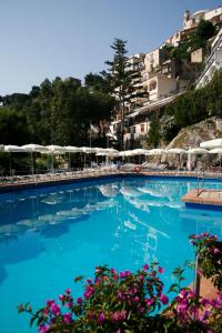 Bazén v ubytování Hotel Royal Positano nebo v jeho okolí