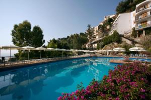 Bazén v ubytování Hotel Royal Positano nebo v jeho okolí