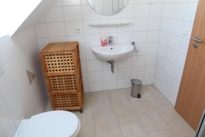 Koupelna v ubytování Wiesenblick Fenja