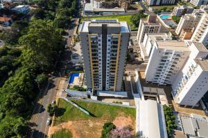 una vista aérea de una ciudad con edificios altos en Condomínio Residencial Unique Residence - São José do Rio Preto, en São José do Rio Preto