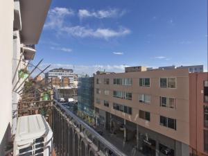 Gallery image of Sunny Playa Apartment in Barcelona