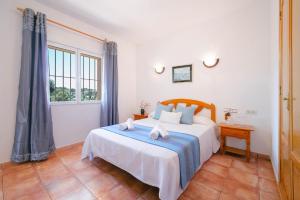 Postel nebo postele na pokoji v ubytování Villa Cinca by Villa Plus + 11 fotografií
