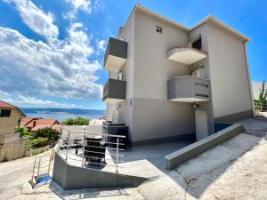 Balkón nebo terasa v ubytování Apartments Rudi