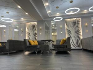 Χώρος καθιστικού στο Anga Yerevan Hotel