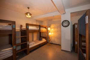 Postel nebo postele na pokoji v ubytování Taksim Square Hostel