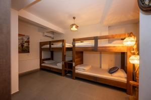 Postel nebo postele na pokoji v ubytování Taksim Square Hostel