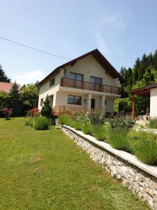 Gallery image of Country house Garden in Rakovica