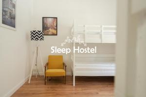 Sleep Hostel 객실 침대
