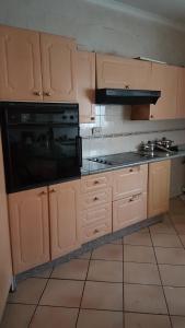 Kitchen o kitchenette sa Broadhurst Homestay