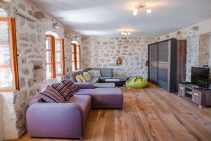 Gallery image of GuestHouse Mrshe Palace in Perast