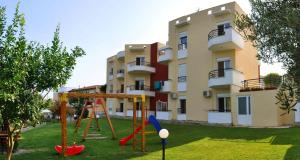 Parc infantil de Adonis