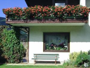 Zdjęcie z galerii obiektu Appartement Ria w mieście Bad Kleinkirchheim