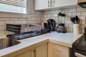 Kjøkken eller kjøkkenkrok på Aberdeen Apartments