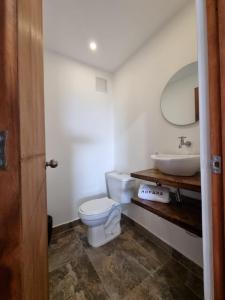 A bathroom at MOCANA BIOHOTEL