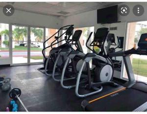 Fitnesscenter och/eller fitnessfaciliteter på Espectacular Apartamento En Tanama Cap Cana