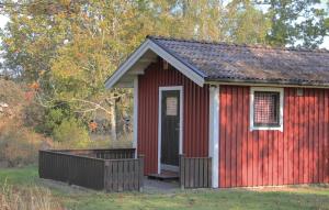 BredavikにあるCozy Home In Tjurkö With Kitchenのギャラリーの写真