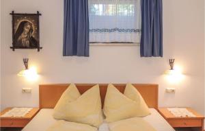 Ліжко або ліжка в номері Beautiful Apartment In Kleinarl With 3 Bedrooms And Wifi