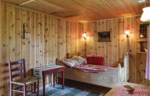 Krevet ili kreveti u jedinici u objektu 2 Bedroom Cozy Home In Vegrshei