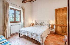 Posteľ alebo postele v izbe v ubytovaní Beautiful Home In Cetona With Wifi