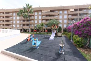 Detský kútik v ubytovaní Puerto Romano Vistas al Mar 6 Pax by costablancarent