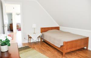 Postel nebo postele na pokoji v ubytování Beautiful Home In Sffle With Kitchen