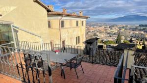 Fotografia z galérie ubytovania Terrazza Duomo With Spectacular Views from 2 large Terraces - sleeps 6 v destinácii Spoleto