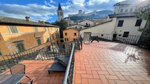 Fotografia z galérie ubytovania Terrazza Duomo With Spectacular Views from 2 large Terraces - sleeps 6 v destinácii Spoleto