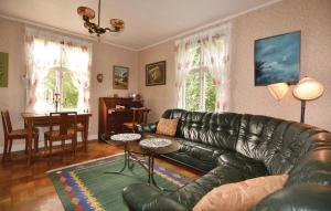 ÅsensbrukにあるGorgeous Home In Köpmannebro With Wifiのギャラリーの写真 +13枚の写真